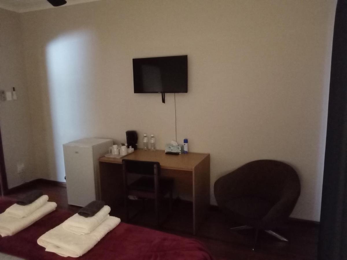 10 On Fairview B&B Paarl Esterno foto
