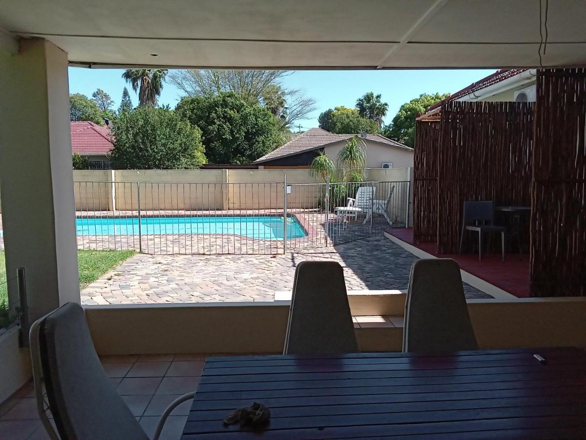 10 On Fairview B&B Paarl Esterno foto